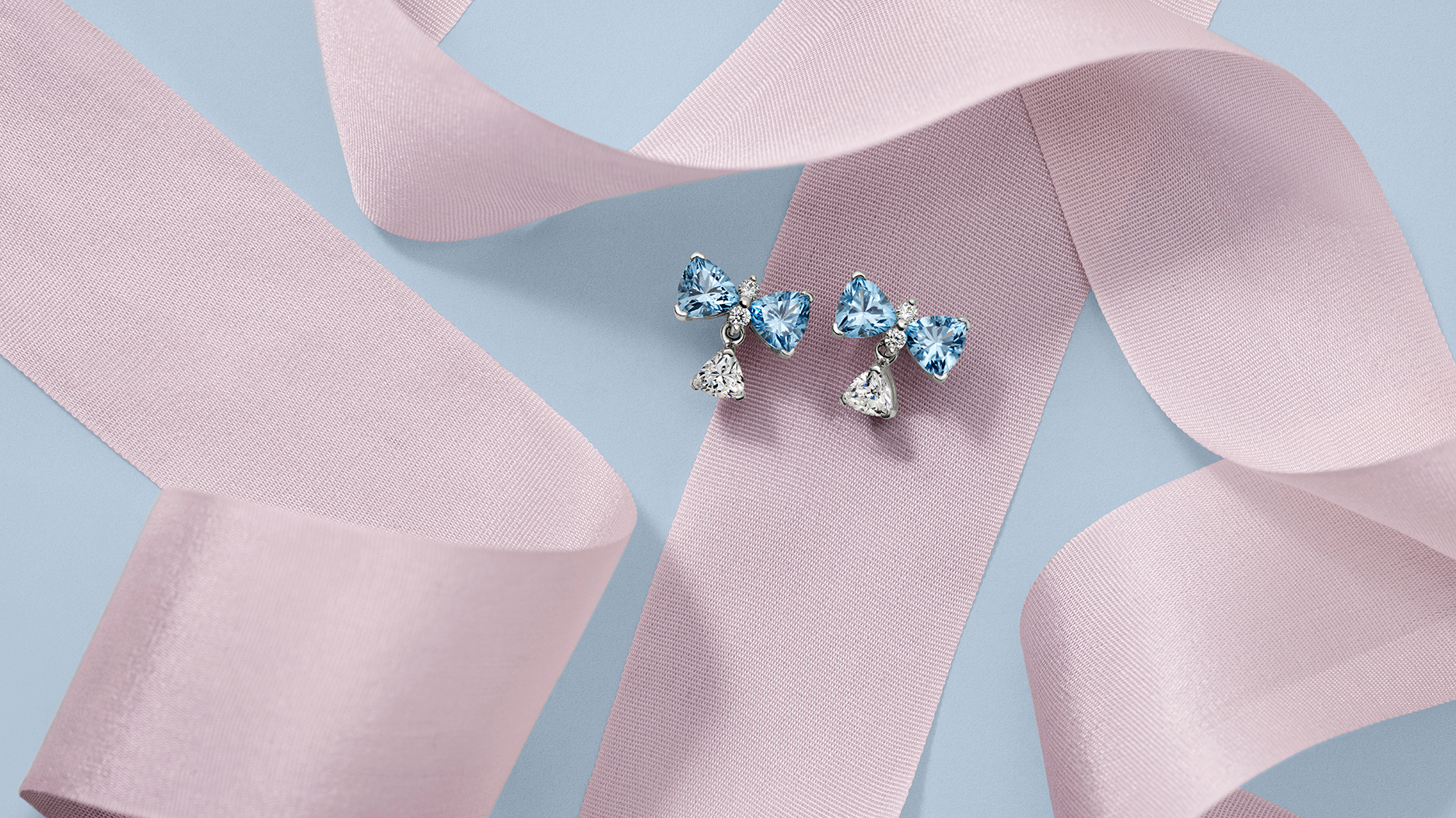 Pandora's New 'Bridgerton' Jewels Celebrate Bees, Bows, and Blooms